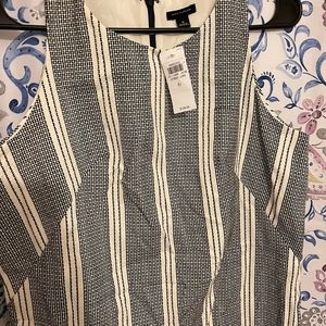 Black and white sleeveless dress